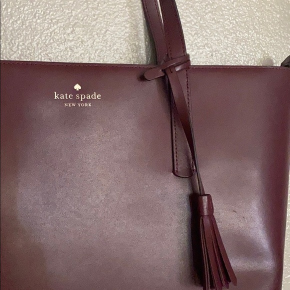 Kate Spade tote Color of the season! - Picture 4 of 7